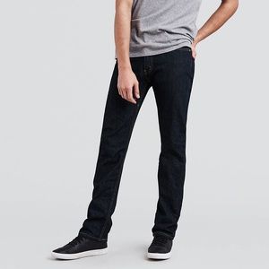 Levi’s 513 jeans